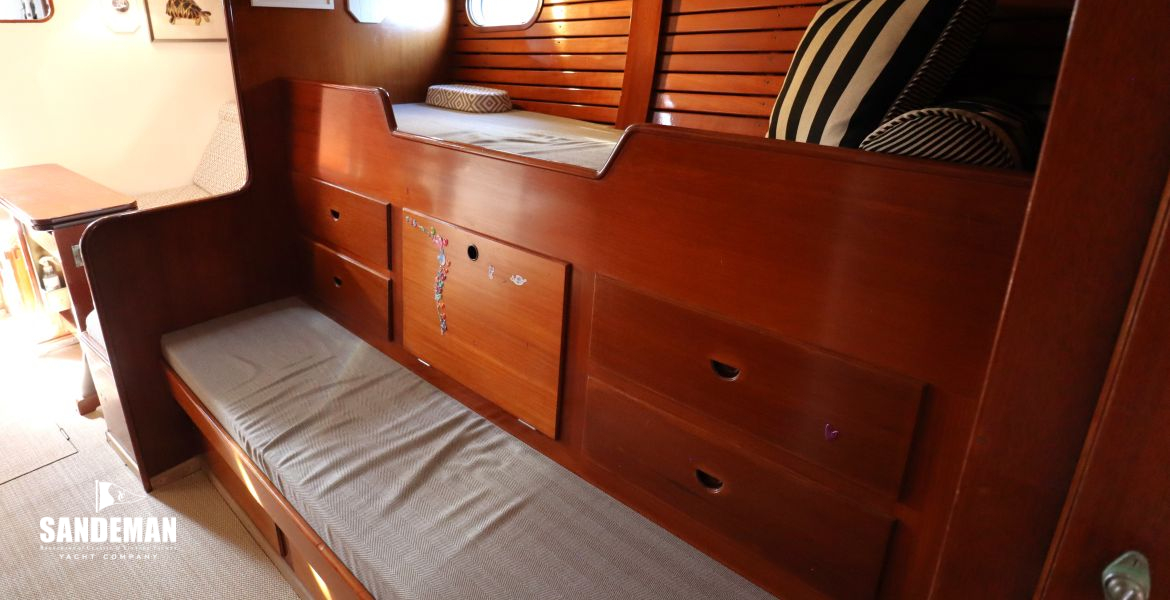 Forward settee and pilot berths view aft