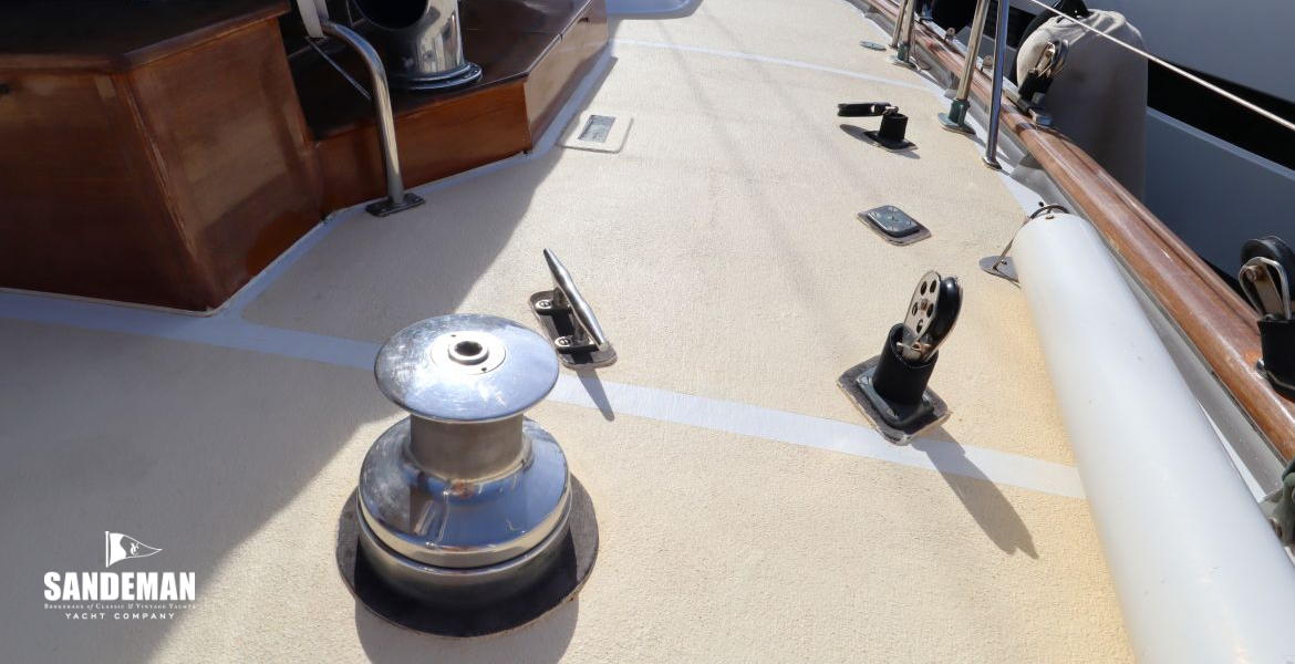 Port side deck view aft