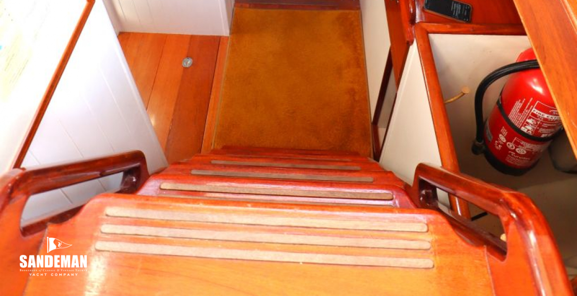 Accommodation view forward from companionway