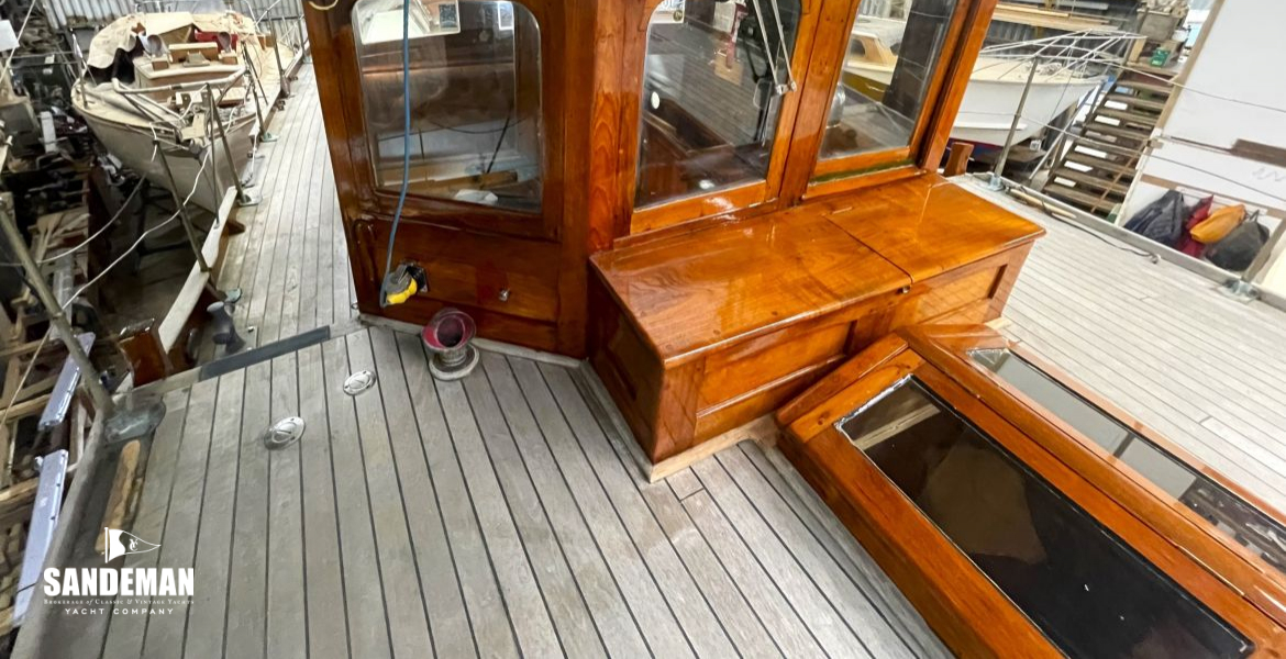 Saloon skylight and wheelhouse from forward
