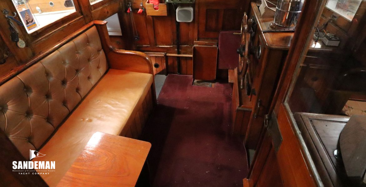 Wheelhouse view to port
