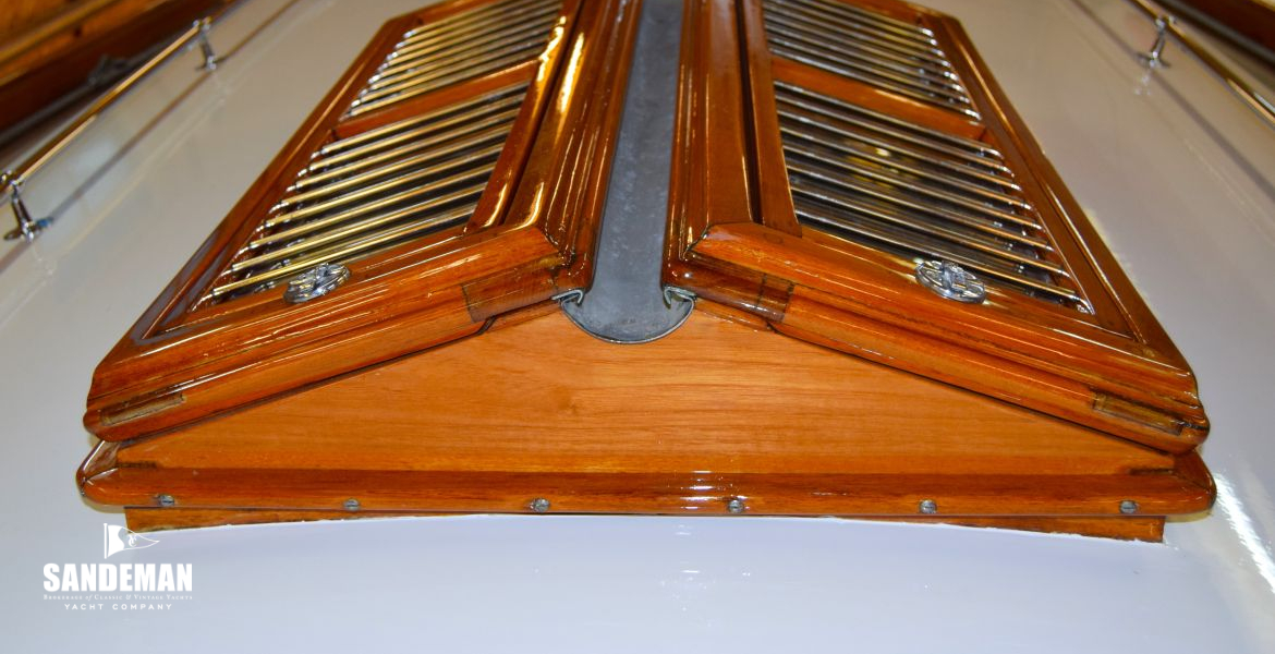 Saloon skylight view aft