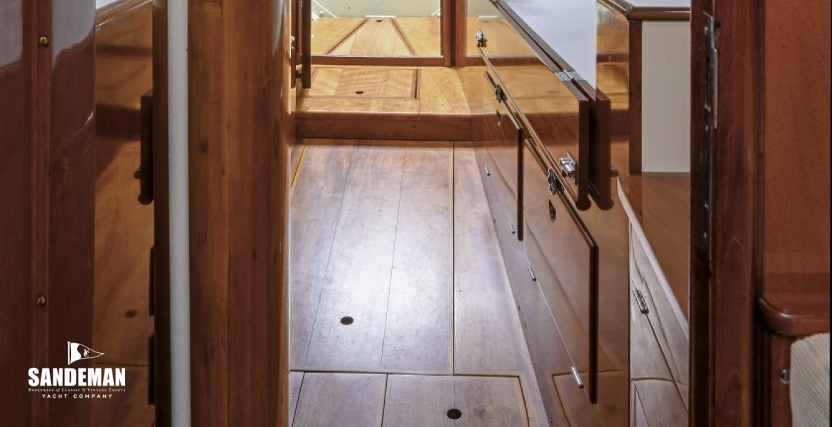 View forward to fore/ owner's cabin [Heiner Leiska]