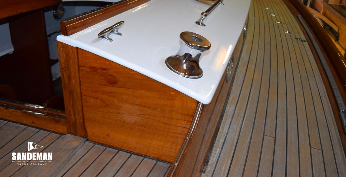 Starboard side view forward
