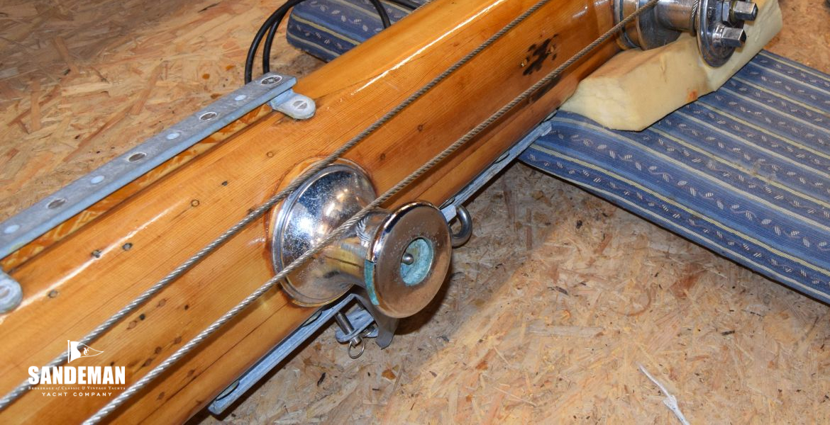 Mast details