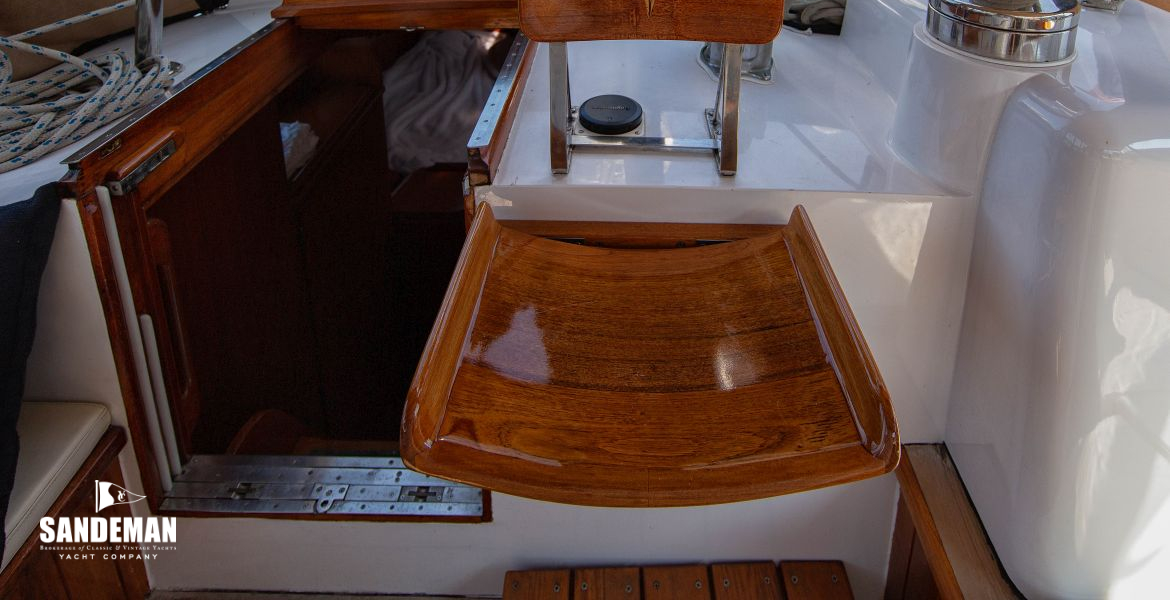 Helm seat and companionway to aft cabin