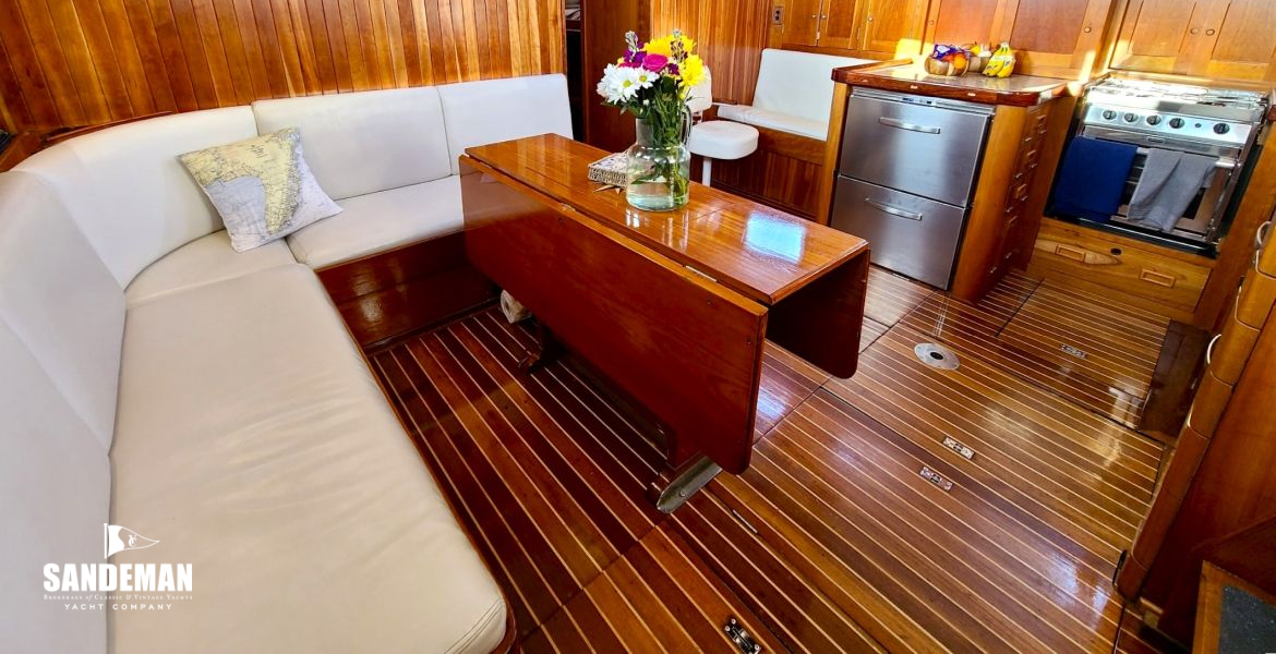 Saloon/ galley View forward to starboard