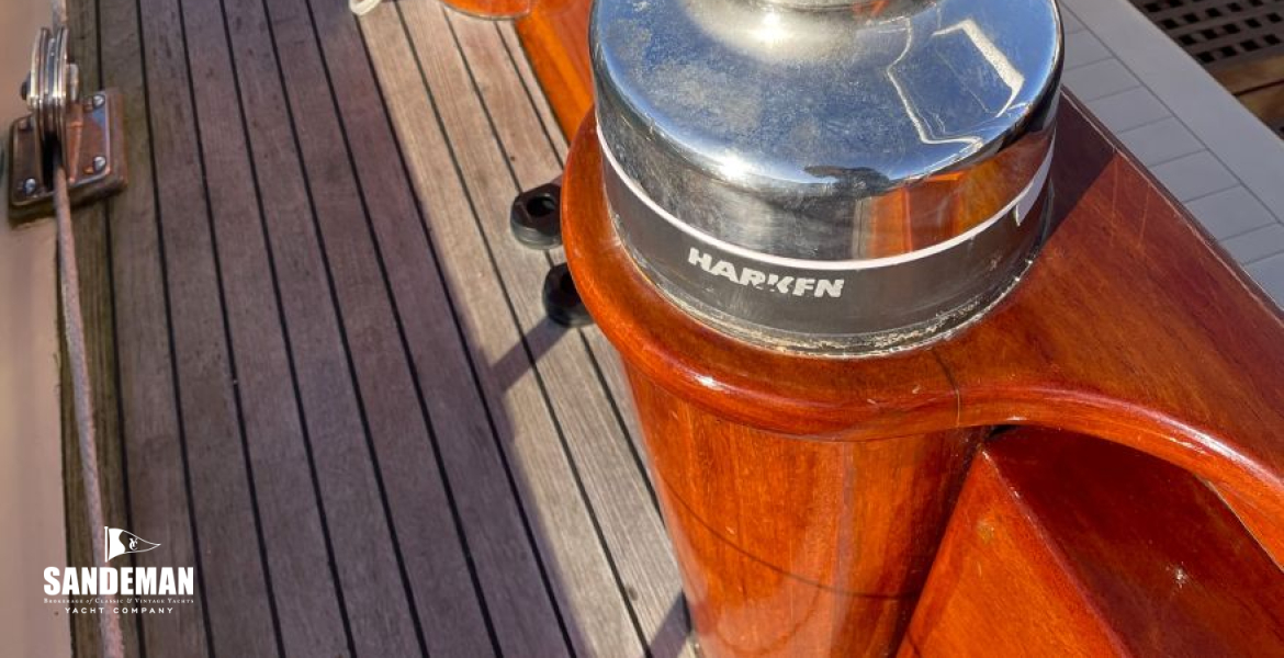 Electric Harken winch