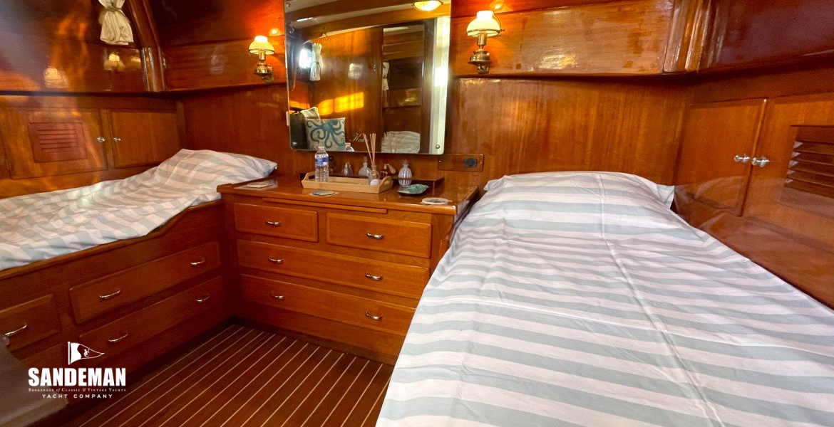Aft owner cabin view aft