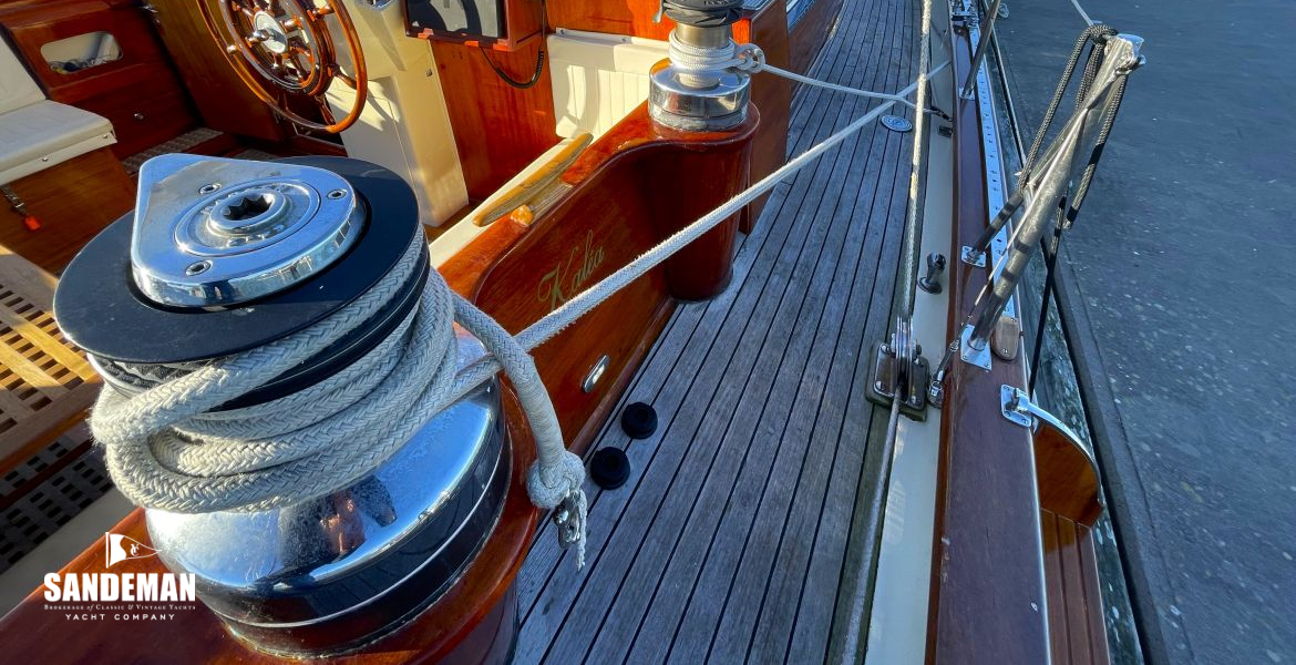 Starboard side deck view forward