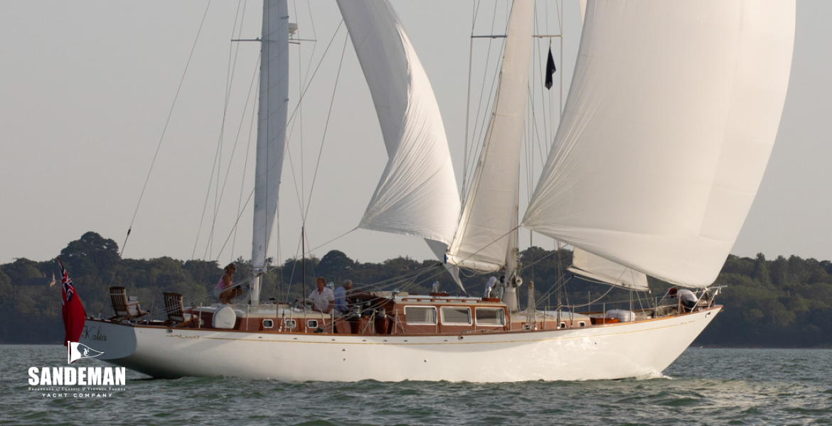 5 sail reaching [Photo: Ben Wood/ Island Images]