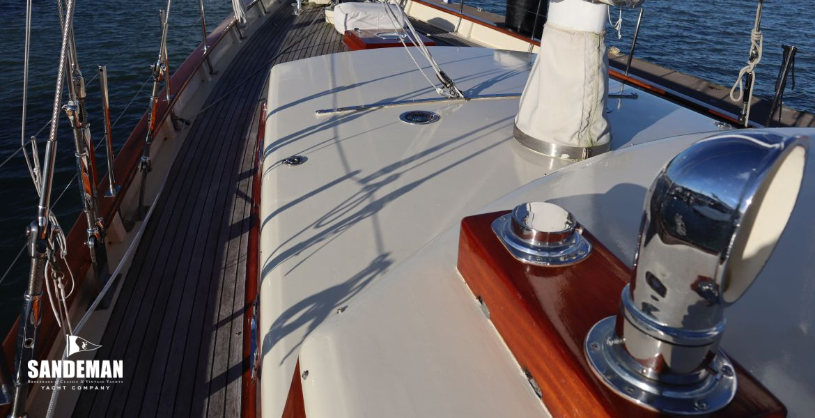 View forward over forward cabin trunk