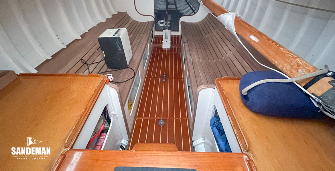 Accommodation view forward from companionway