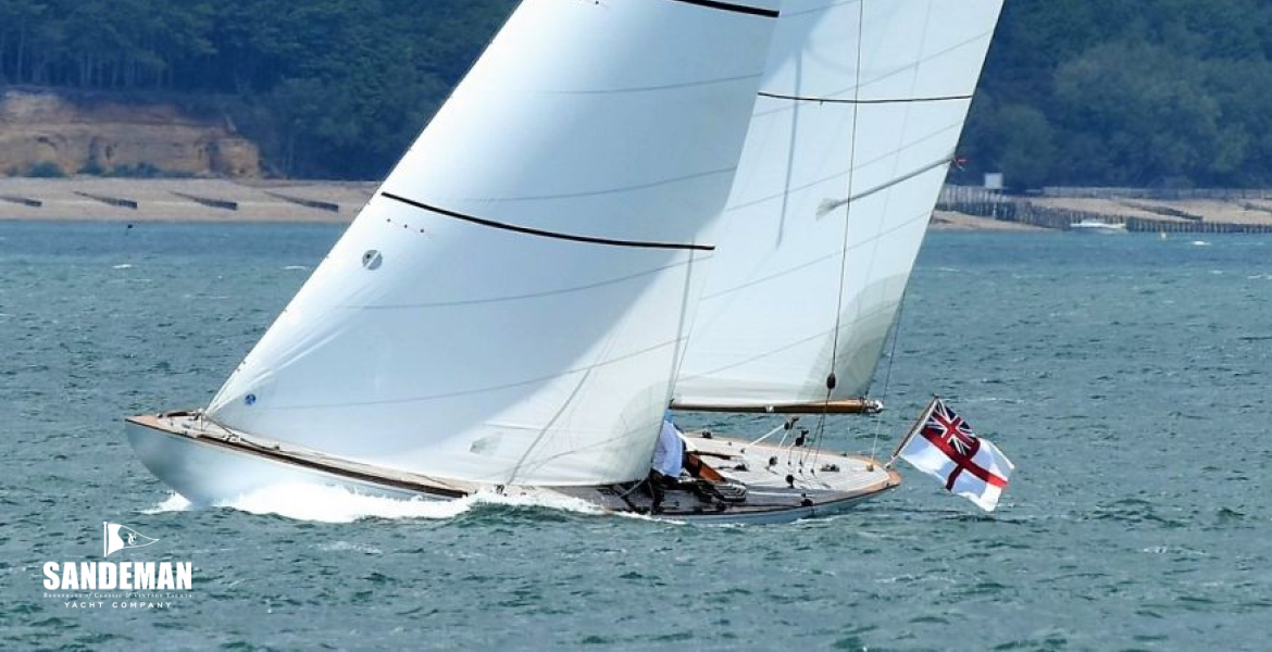 Lee bow [Photo: John Green Cowes]