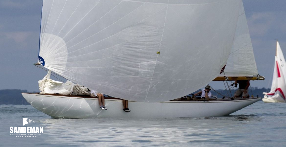 Downwind [Photo: Emily Harris]