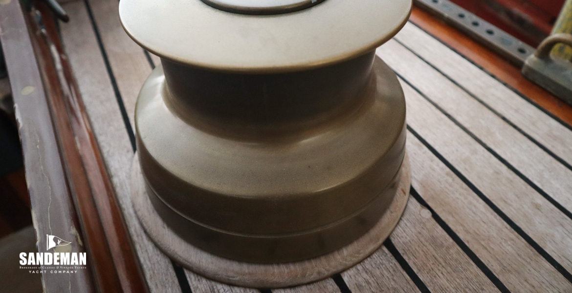 Sheet winch