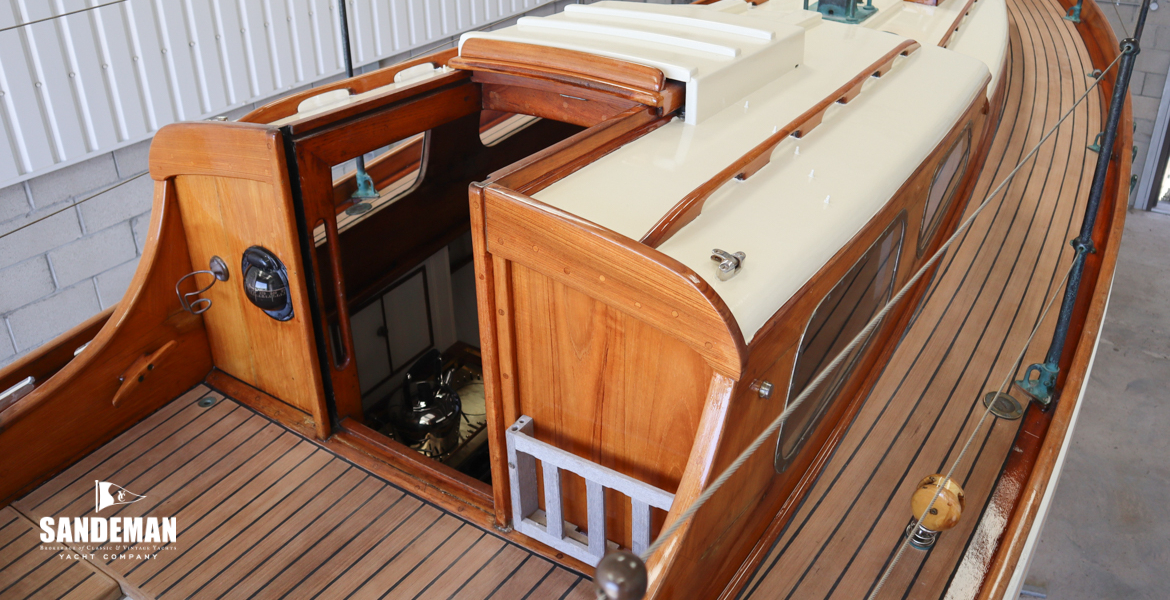 Overview forward from starboard