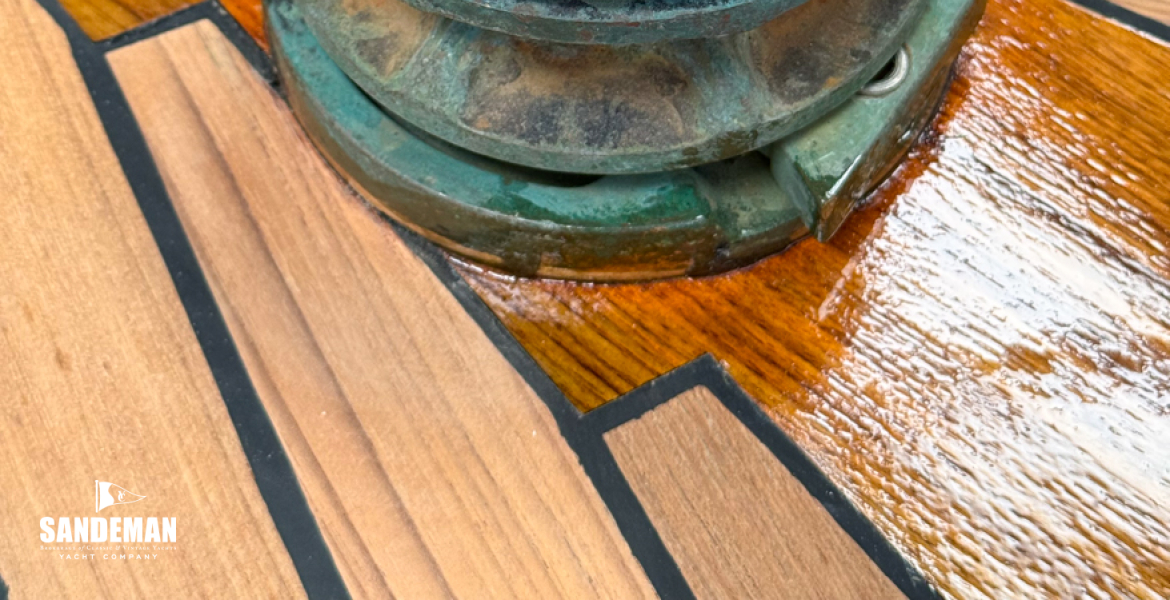 Muir manual windlass