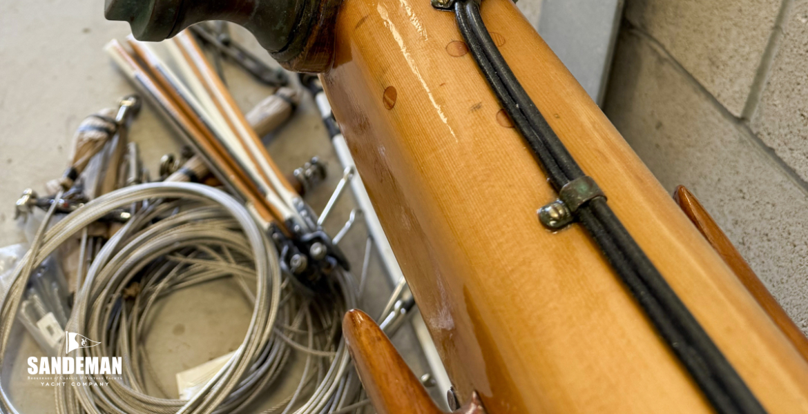 Mast details