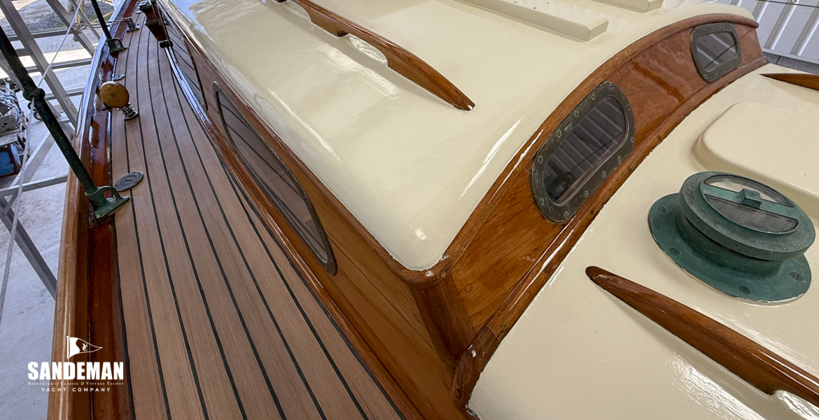 Raised house view aft
