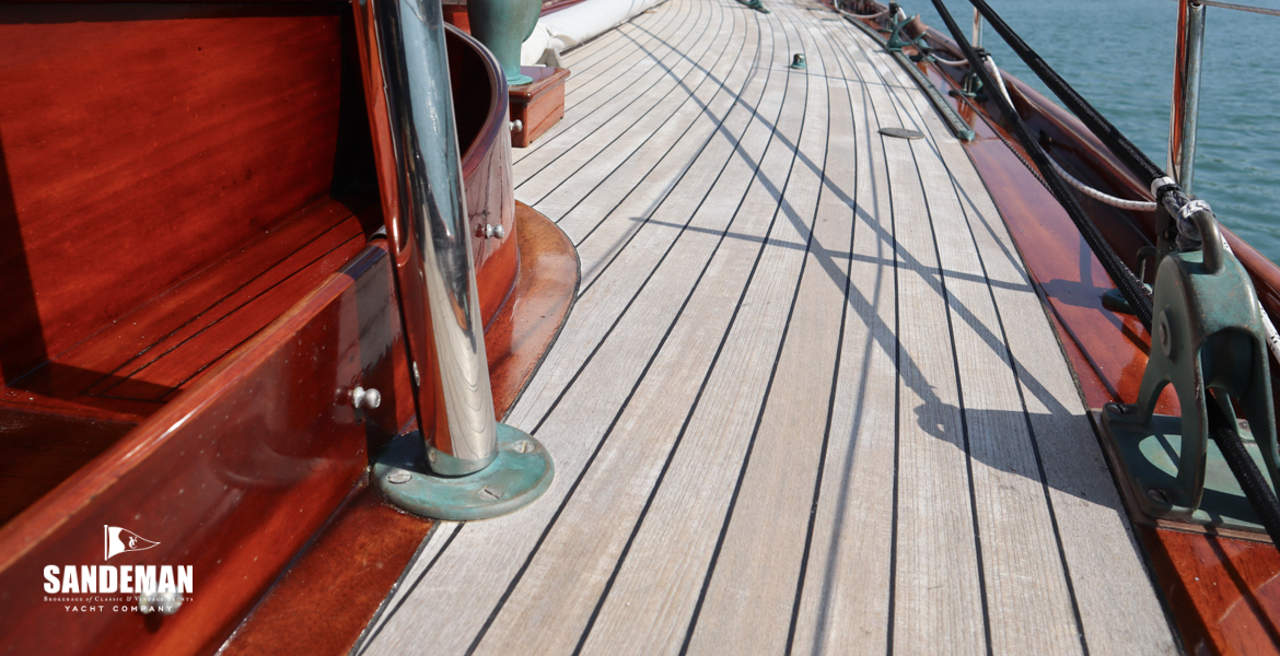 Starboard side deck view forward