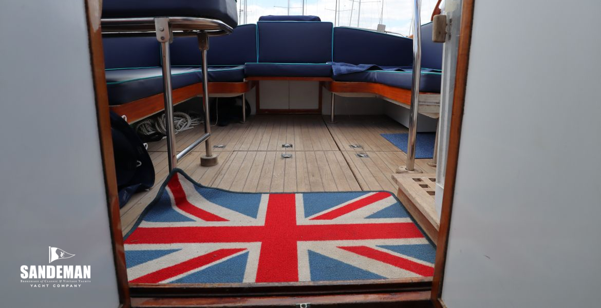 View aft from forward companionway