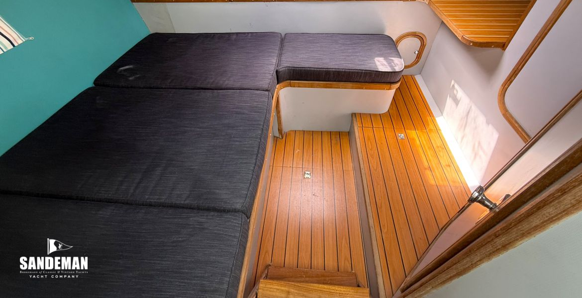Aft cabin from cpompanionway