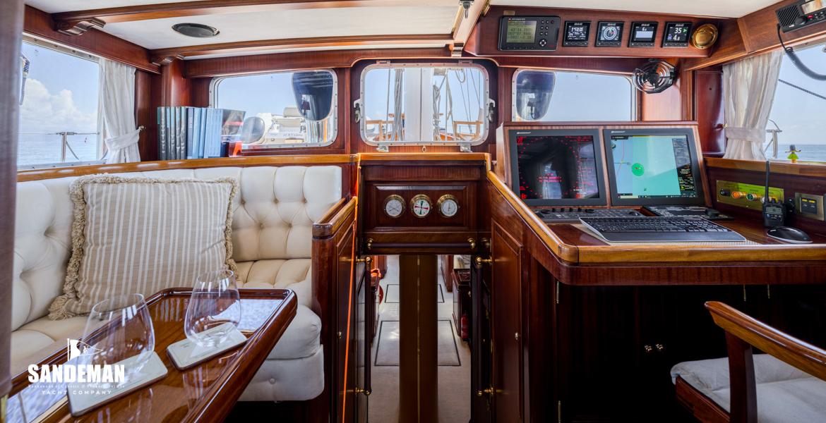 Pilot house view forward