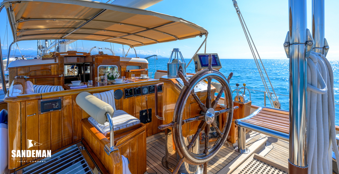 Helm view forward to starboard