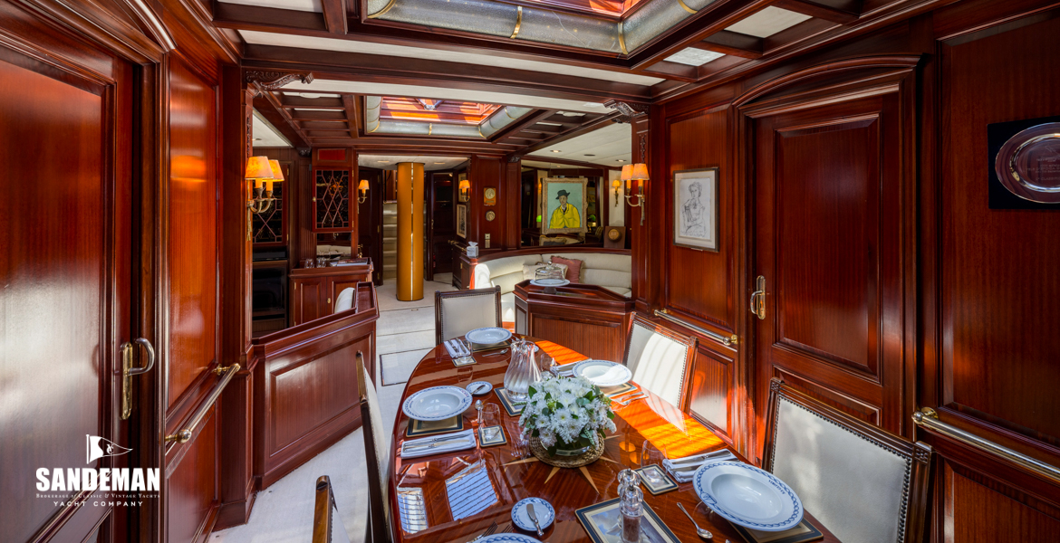 Dining area view aft