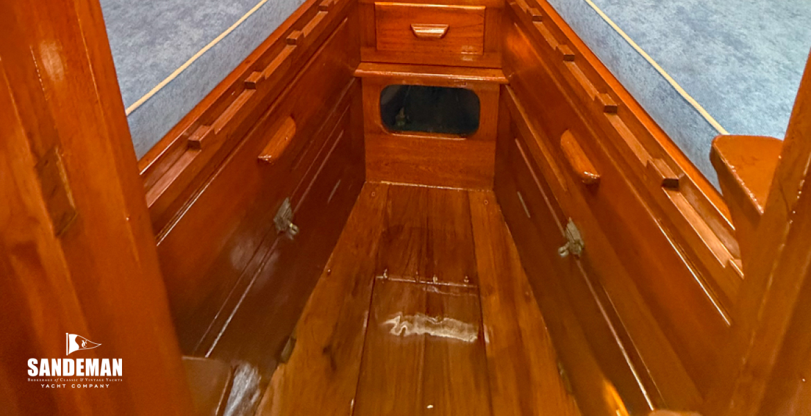 Forward cabin