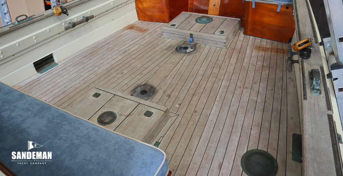 Aft deck view aft