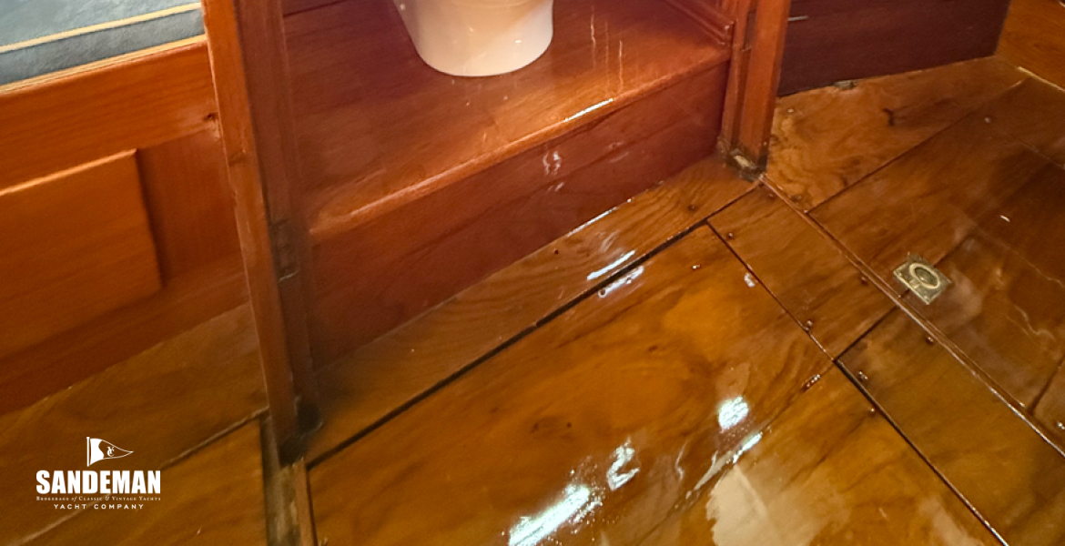 WC Compartment [doors to be fitted]