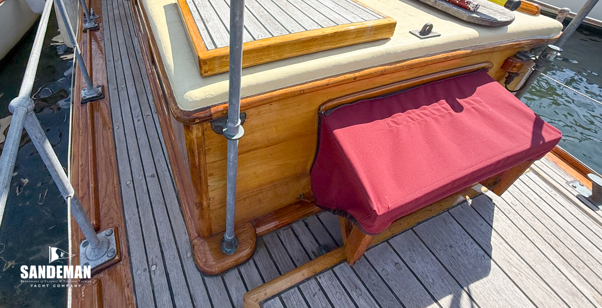 Aft deck view forward 