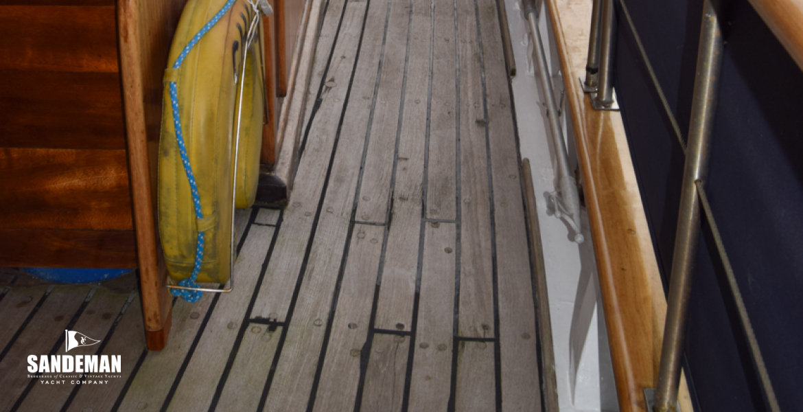 Starboard side deck view forward