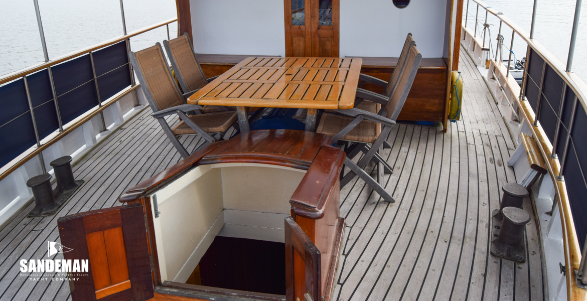 Aft deck view forward