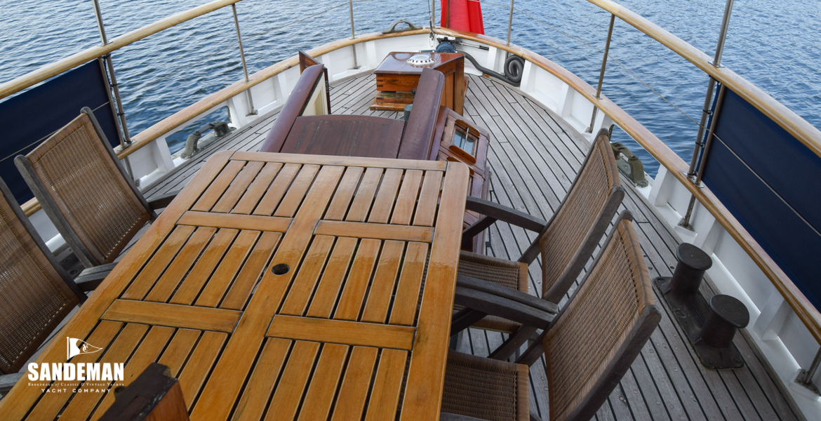 Aft deck view aft