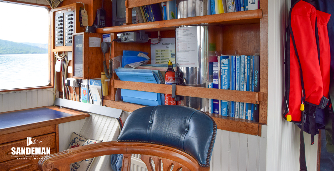 Wheelhouse view aft