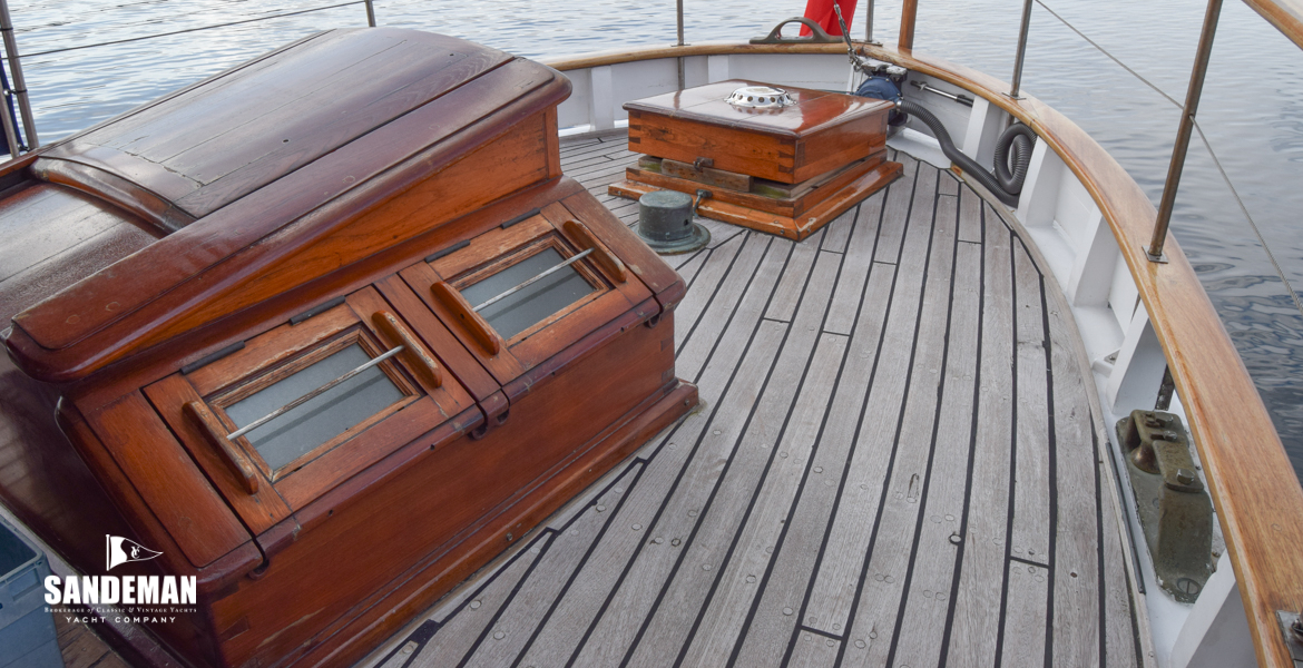 Aft deck view aft