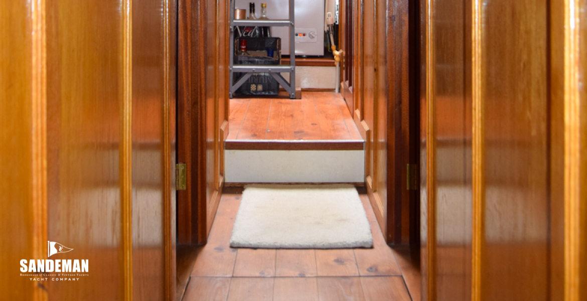 Aft accommodation passage view aft