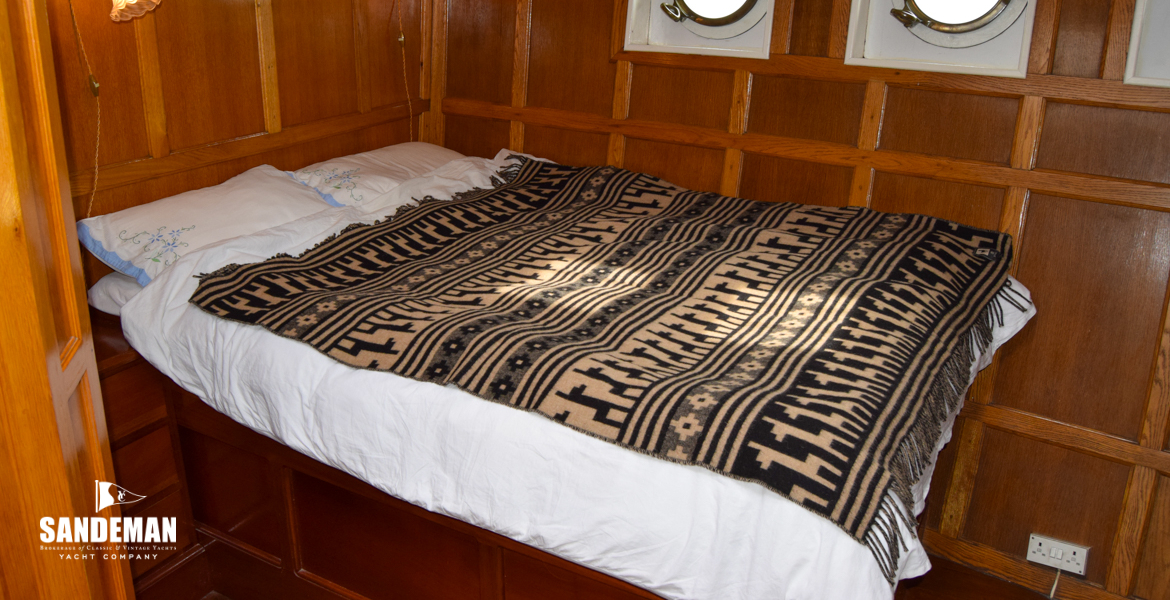 'No. 2' cabin view to port aft