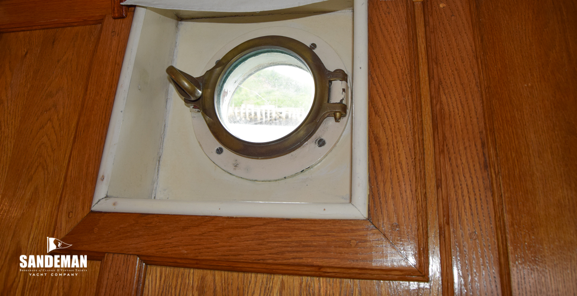 Large opening port
