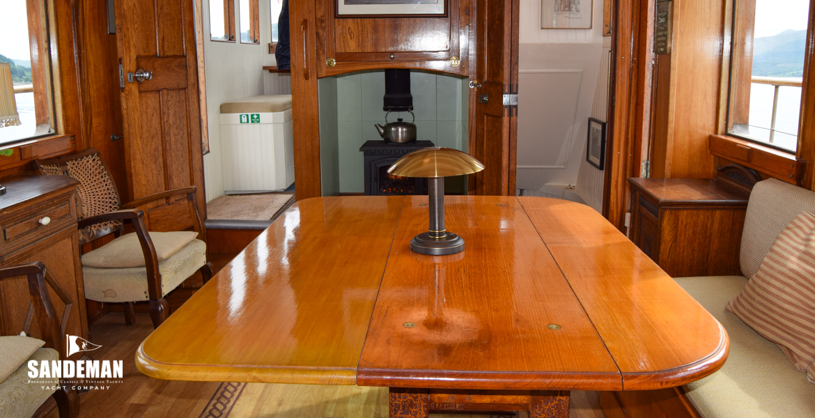 Deck saloon view forward