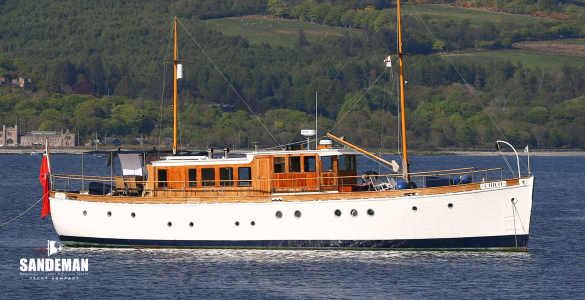 yacht