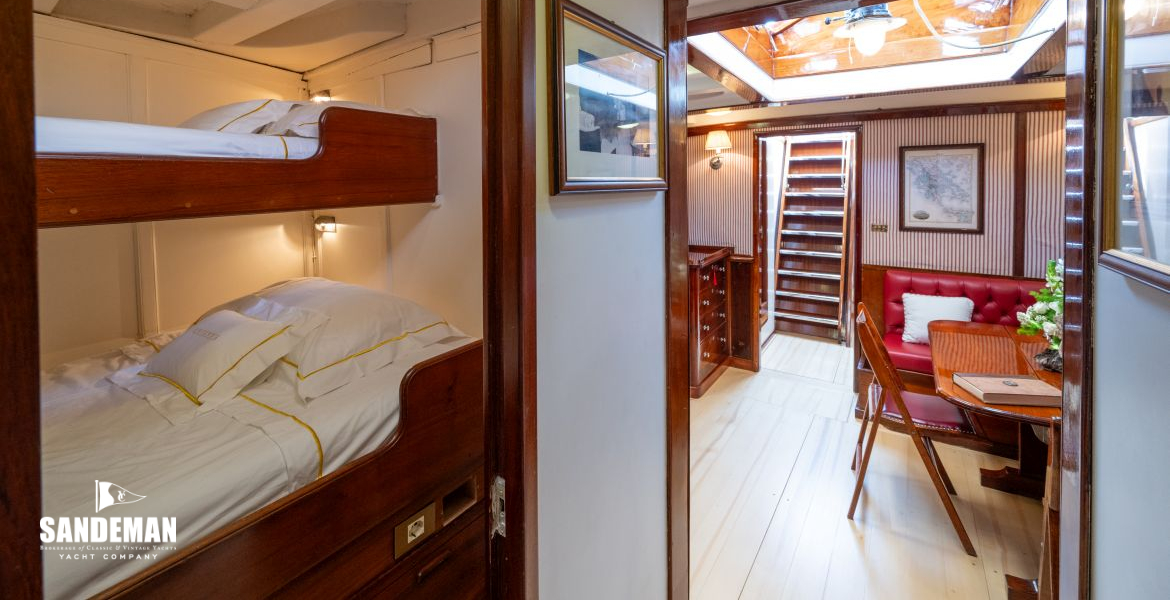 Forward passage view aft [Photo: Francesco Rastrelli/ Blue Passion]