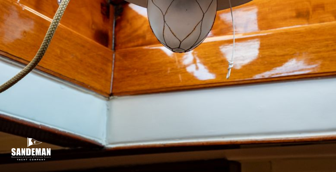 Saloon skylight details [Photo: Francesco Rastrelli/ Blue Passion]