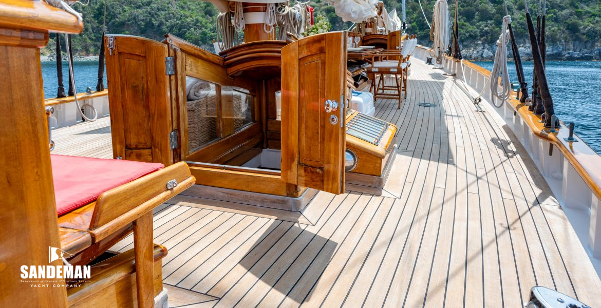 [Photo: Francesco Rastrelli/ Blue Passion]