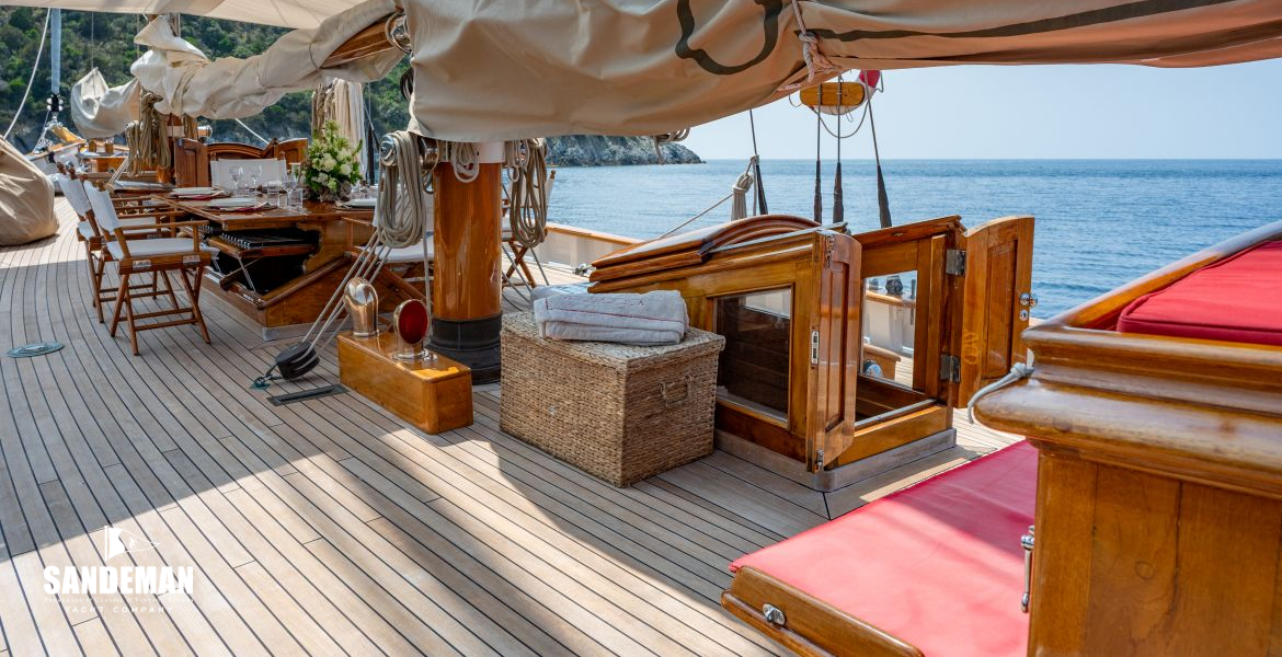 [Photo: Francesco Rastrelli/ Blue Passion]