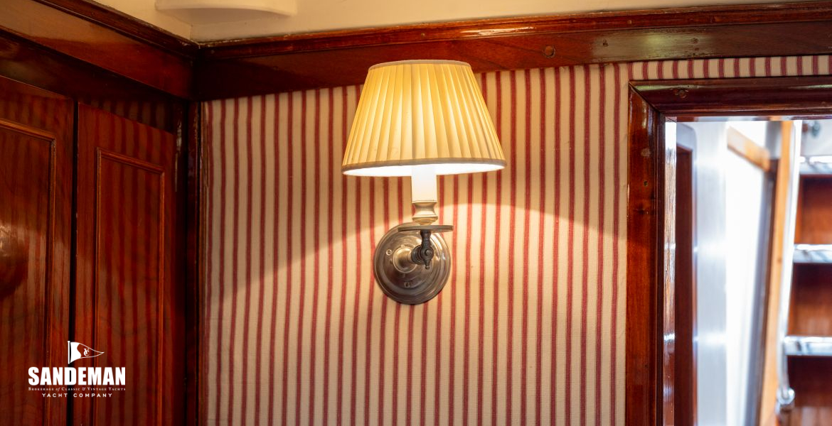 Saloon details [Photo: Francesco Rastrelli/ Blue Passion]