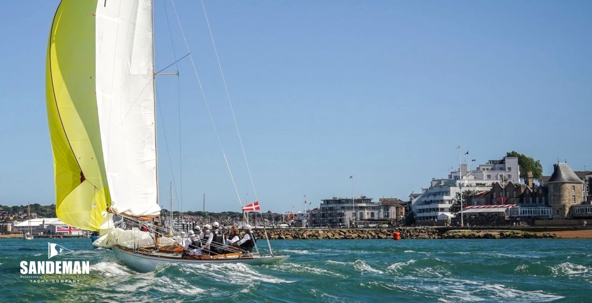 On the Squadron Line, Cowes